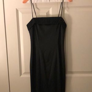 Women’s/juniors formal dress